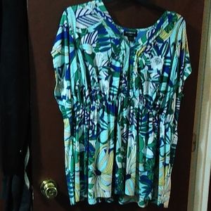 Sale 3/$15! Liz Claiborne v-neck blouse